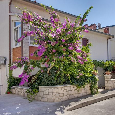 Apartments Suzana Mali Lošinj Esterno foto