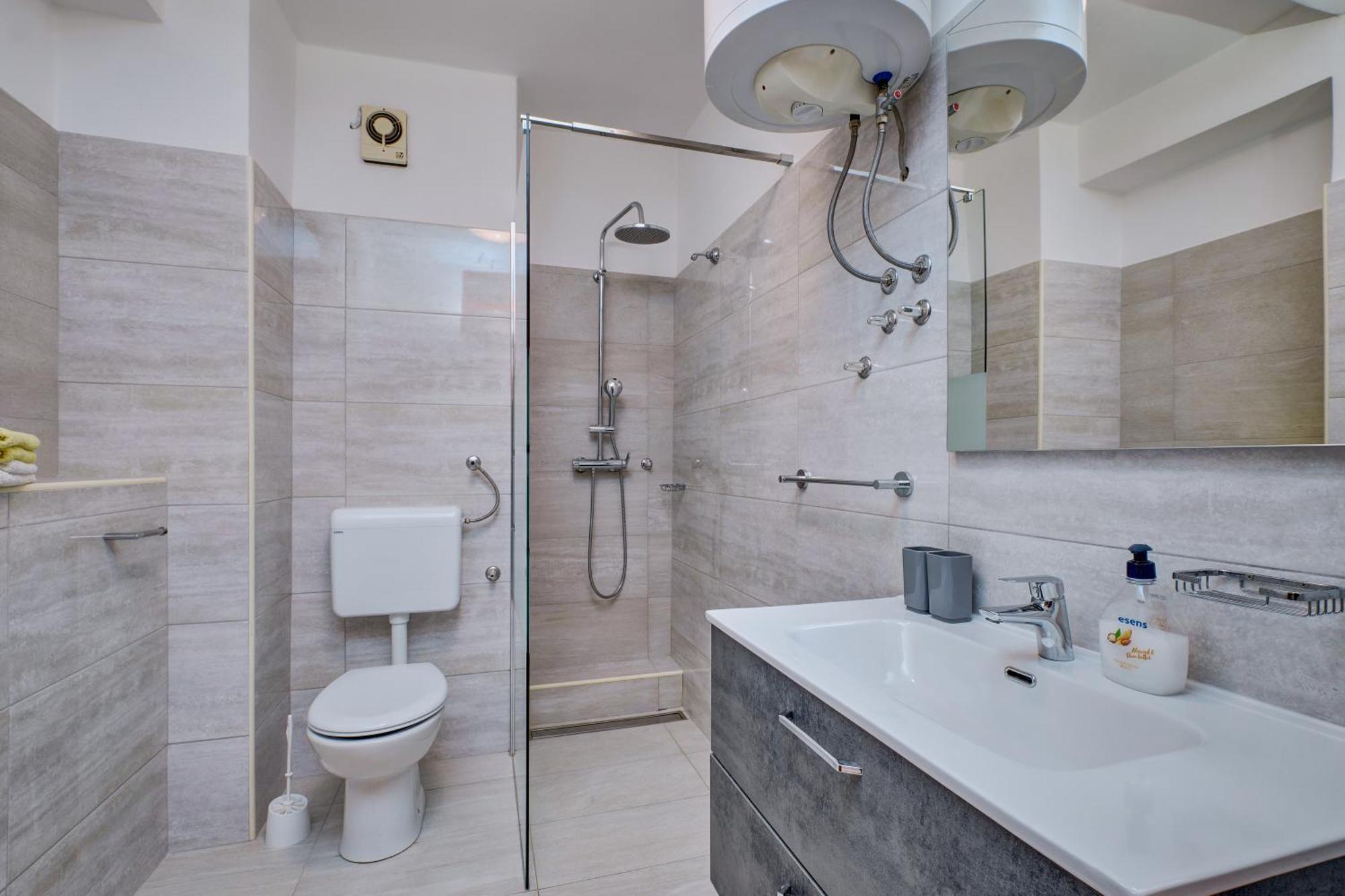 Apartments Suzana Mali Lošinj Esterno foto